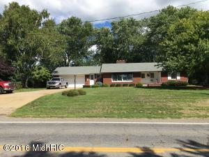 4531 18th St, Dorr, MI 49323 photo 1