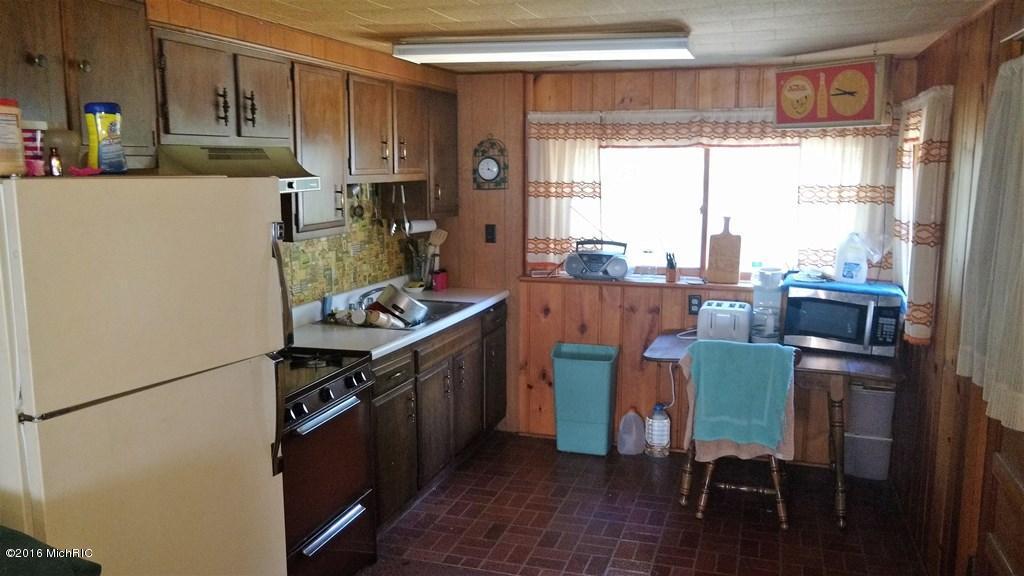 7578 W Wingleton Rd, Baldwin, MI 49304 photo 7