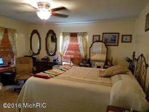 340 Mill St, Constantine, MI 49042 photo 8