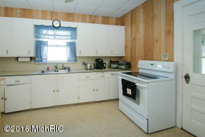 312 High St, Marshall, MI 49068 photo 8