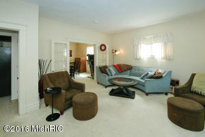 312 High St, Marshall, MI 49068 photo 4