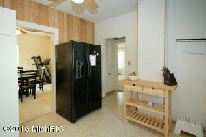 312 High St, Marshall, MI 49068 photo 9