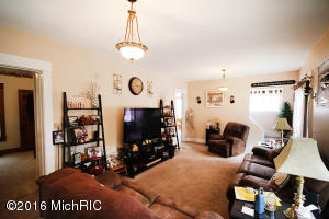 116 Lake, Buchanan, MI 49107 photo 4