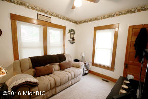 116 Lake, Buchanan, MI 49107 photo 5