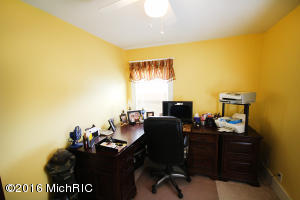 116 Lake, Buchanan, MI 49107 photo 17