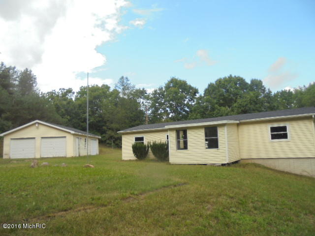 4546 Wheeler Rd, Belding, MI 48809 photo 12