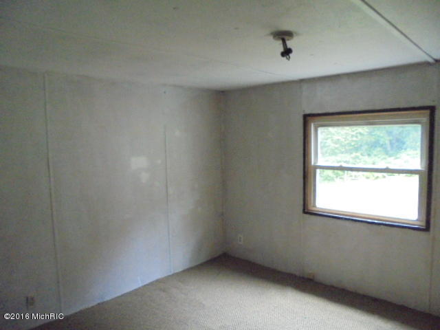 4546 Wheeler Rd, Belding, MI 48809 photo 25