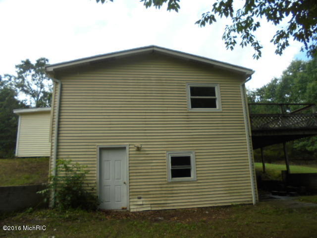 4546 Wheeler Rd, Belding, MI 48809 photo 9