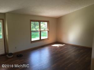 10111 D Ave E, Richland, MI 49083 photo 3