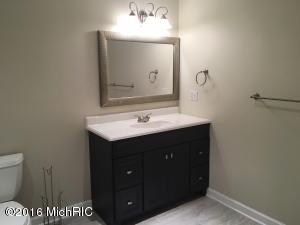 10111 D Ave E, Richland, MI 49083 photo 15