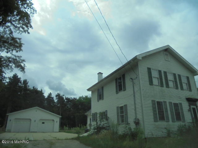 9477 Button Rd, Belding, MI 48809 photo 8