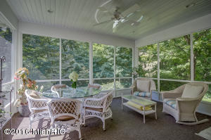 995 Sargent SE, Ada, MI 49301 photo 21