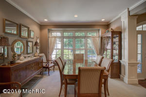 995 Sargent SE, Ada, MI 49301 photo 4