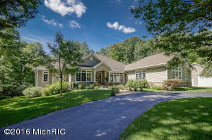 995 Sargent SE, Ada, MI 49301 photo 47