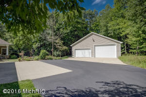 995 Sargent SE, Ada, MI 49301 photo 51