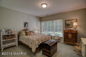995 Sargent SE, Ada, MI 49301 photo 41