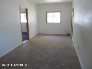 206 Millard St, Three Rivers, MI 49093 photo 10