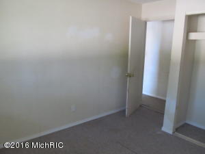 206 Millard St, Three Rivers, MI 49093 photo 13