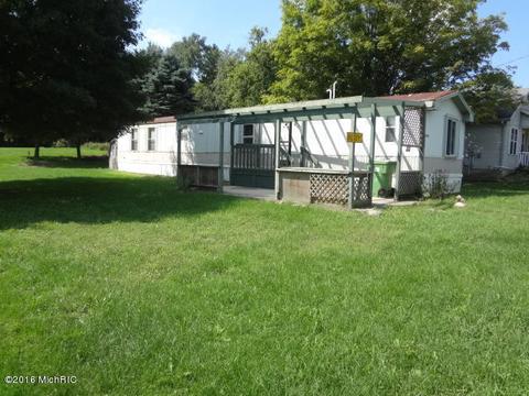 488 Graham St, Cassopolis, MI 49031 photo 1