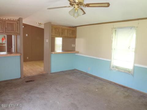 488 Graham St, Cassopolis, MI 49031 photo 8