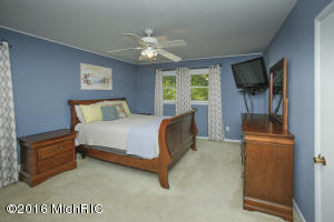 12481 Mn Ave E, Climax, MI 49034 photo 16