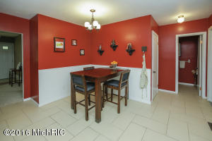 12481 Mn Ave E, Climax, MI 49034 photo 11