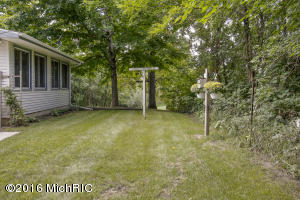 12481 Mn Ave E, Climax, MI 49034 photo 27