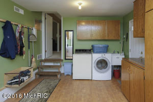 12481 Mn Ave E, Climax, MI 49034 photo 15