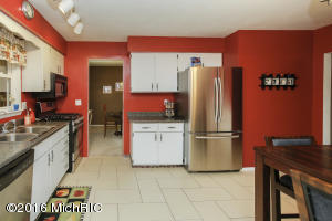 12481 Mn Ave E, Climax, MI 49034 photo 10