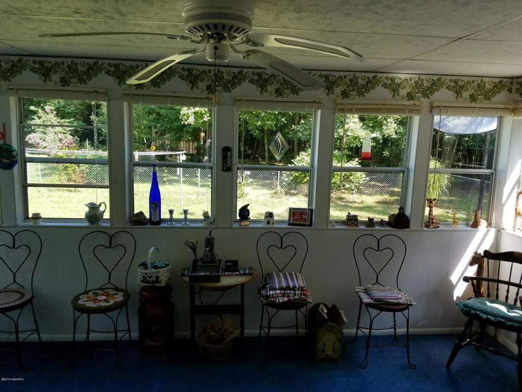 5717 E 36th St, White Cloud, MI 49349 photo 8