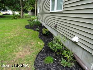89 W Barton St, Newaygo, MI 49337 photo 21