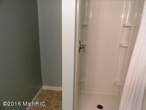 89 W Barton St, Newaygo, MI 49337 photo 13