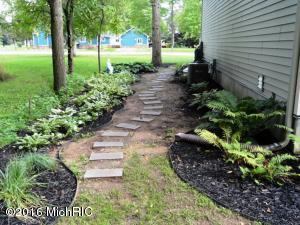89 W Barton St, Newaygo, MI 49337 photo 18