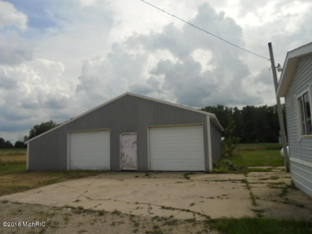 6685 Tomah Rd, Mount Pleasant, MI 48858 photo 10