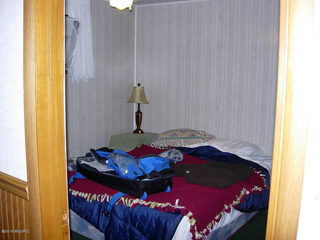 1514 W Bartlett Rd, Baldwin, MI 49304 photo 9