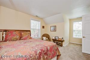 2941 E Riverside Rd, Buchanan, MI 49107 photo 11