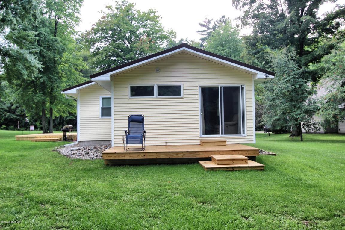 4010 E Shore Dr, Stanton, MI 48888 photo 25