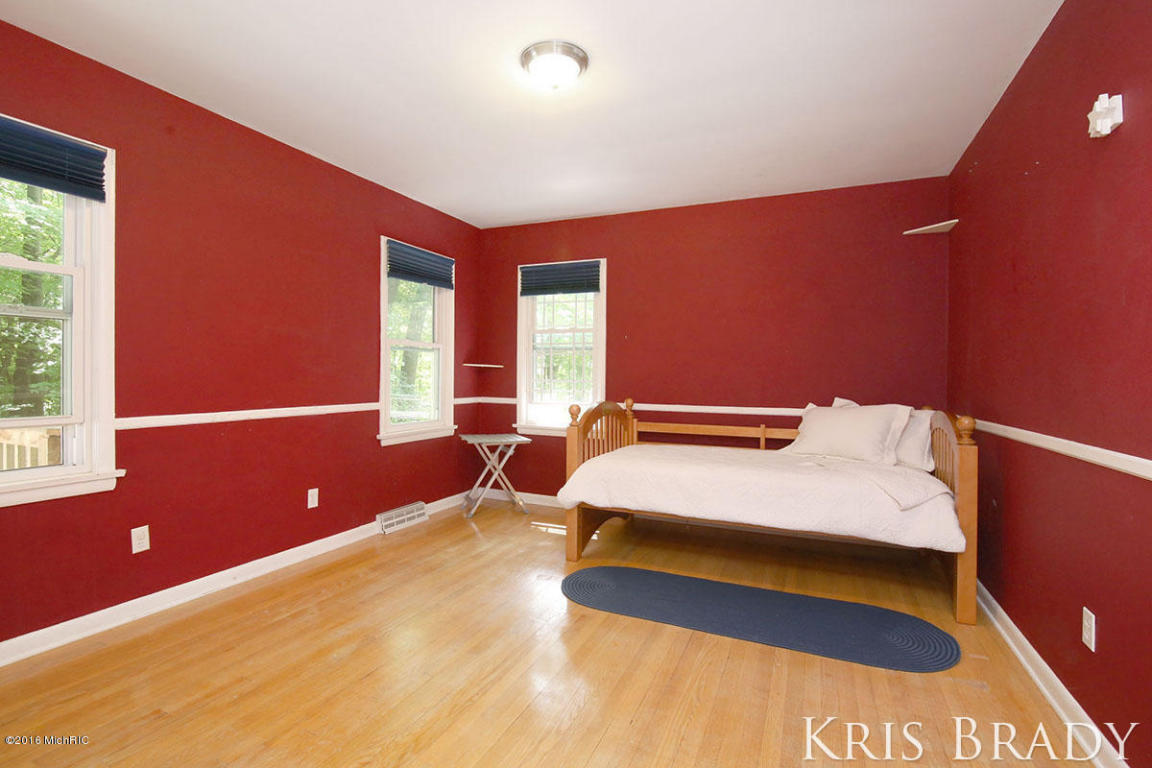 5697 E Fulton St, Ada, MI 49301 photo 9