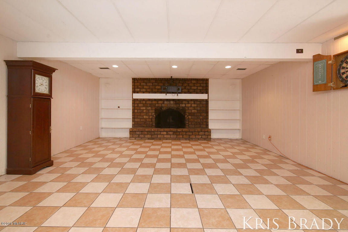 5697 E Fulton St, Ada, MI 49301 photo 15