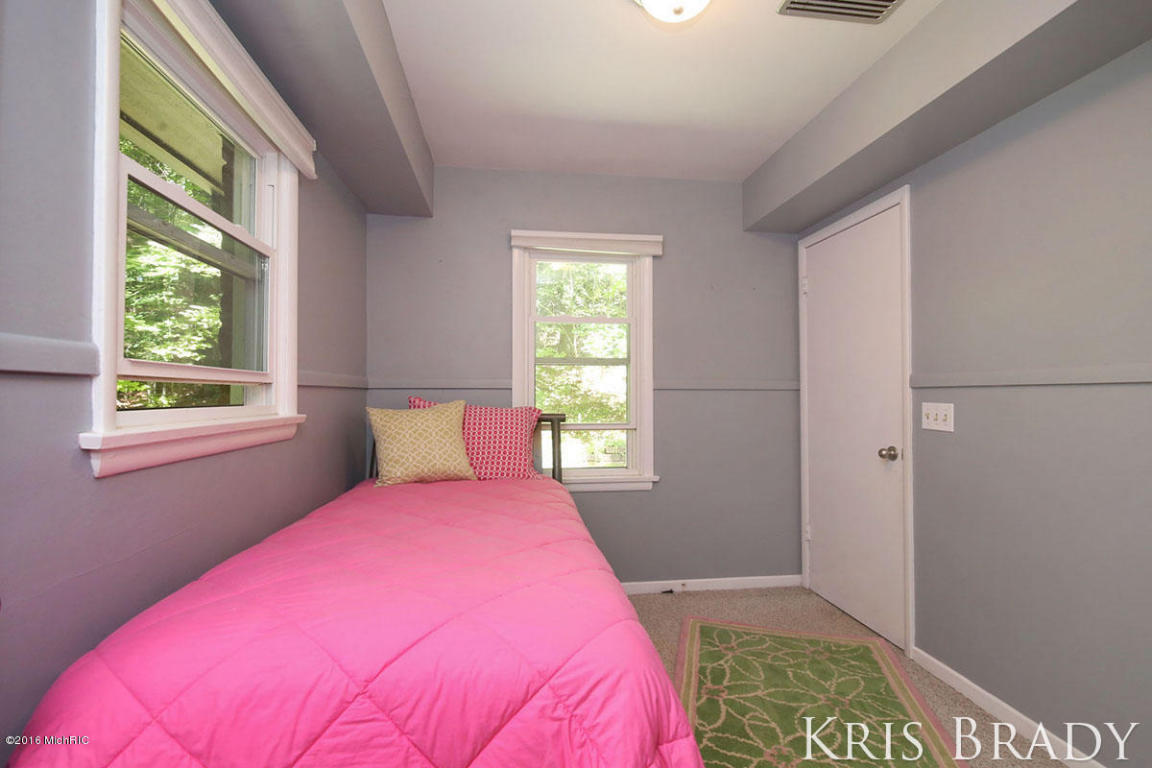 5697 E Fulton St, Ada, MI 49301 photo 12