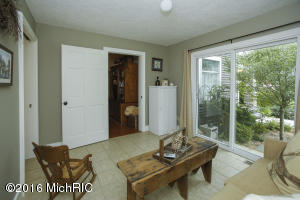 214 Forest St, Marshall, MI 49068 photo 10