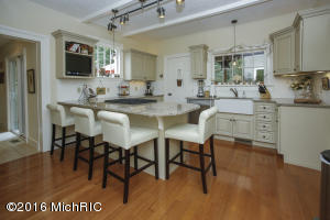 214 Forest St, Marshall, MI 49068 photo 24