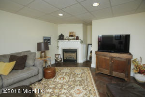214 Forest St, Marshall, MI 49068 photo 31