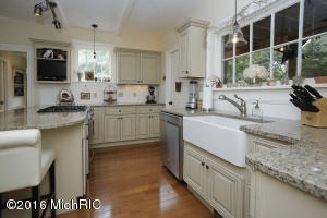 214 Forest St, Marshall, MI 49068 photo 26