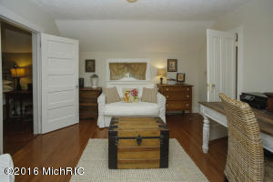 214 Forest St, Marshall, MI 49068 photo 18