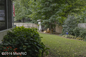 214 Forest St, Marshall, MI 49068 photo 38