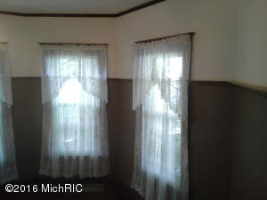 157 W Dibble St, Marcellus, MI 49067 photo 5
