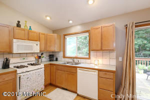2953 Forgotten Ct, Dorr, MI 49323 photo 8
