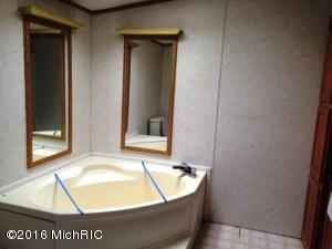 5311 E 112th St, Grant, MI 49327 photo 10