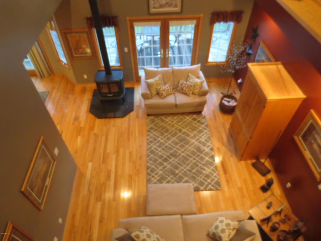 4455 Bartonville, Belding, MI 48809 photo 16